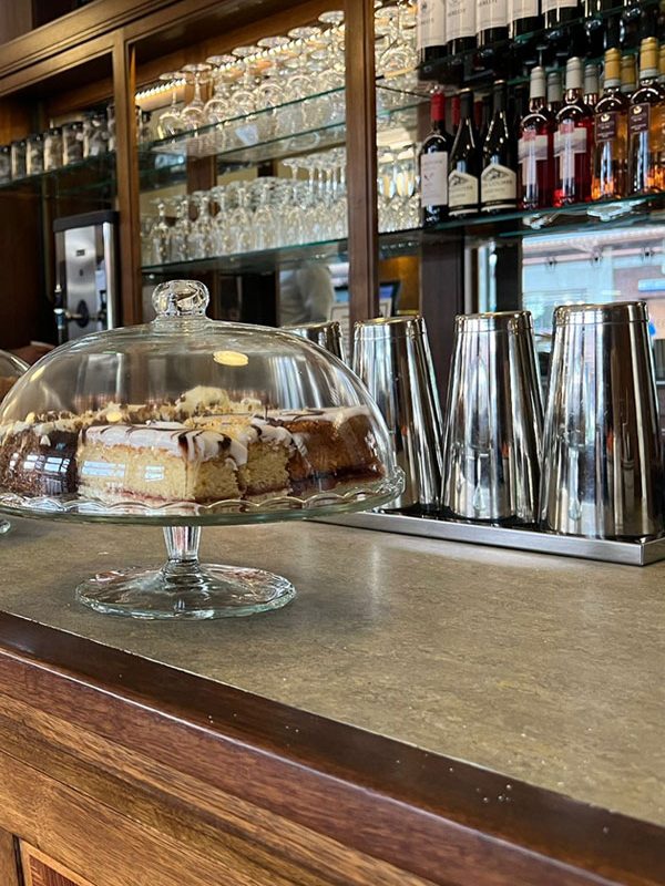 Coffee and cake, Leamington Spa Station